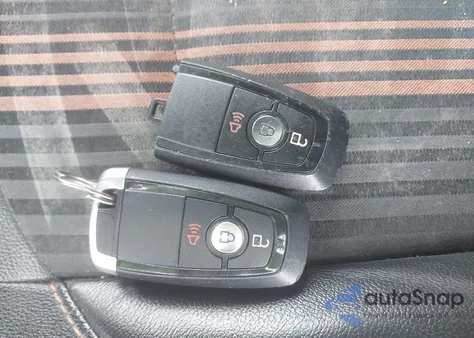 2018 Ford Ecosport Ses z USA, uszkodzony, nr VIN MAJ6P1CL7JC169617